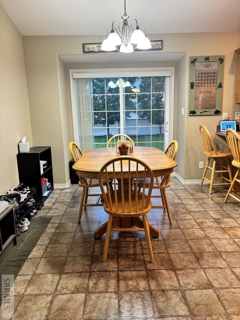 2890 N Azure Drive Property Photo 4