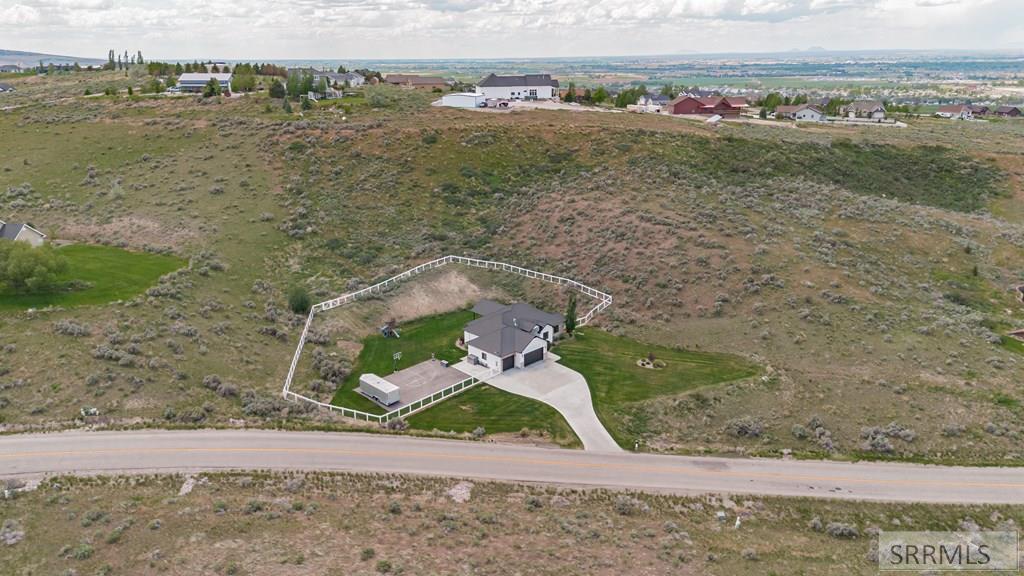 6330 E Middle Fork Road Property Photo 55