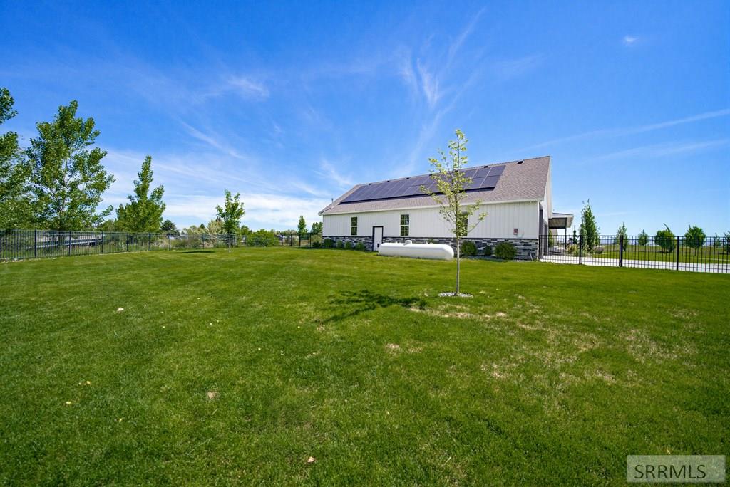 1506 N 805 E Property Photo 57