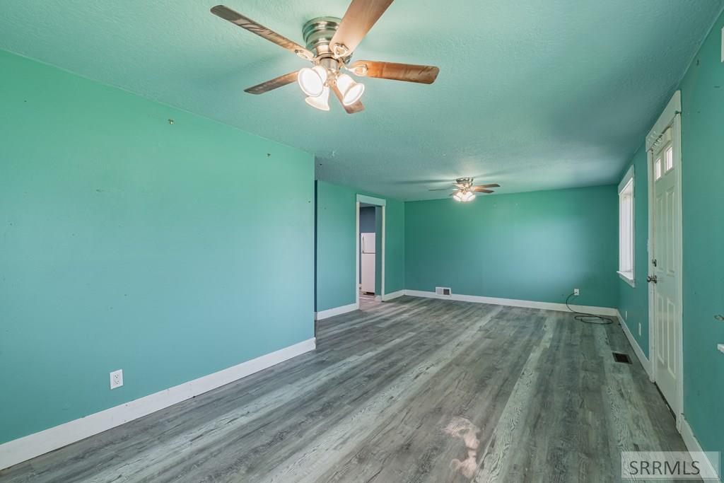 840 N 665 E Property Photo 6