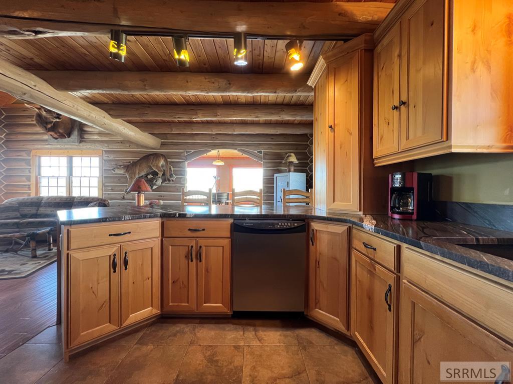 45 Whisper Ridge Road Property Photo 14