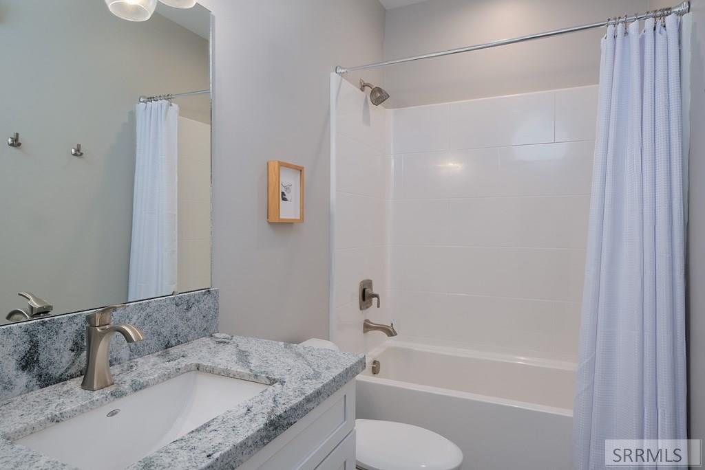 157 Creekside Lane Property Photo 13