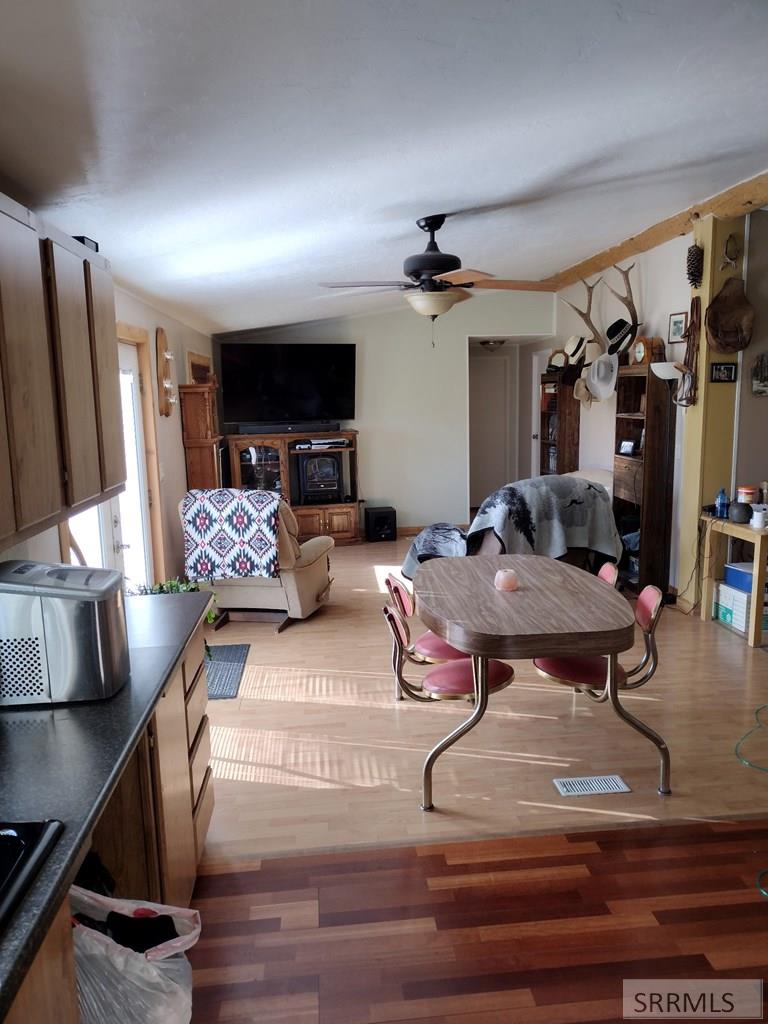 3195 N 3350 W Property Photo 16