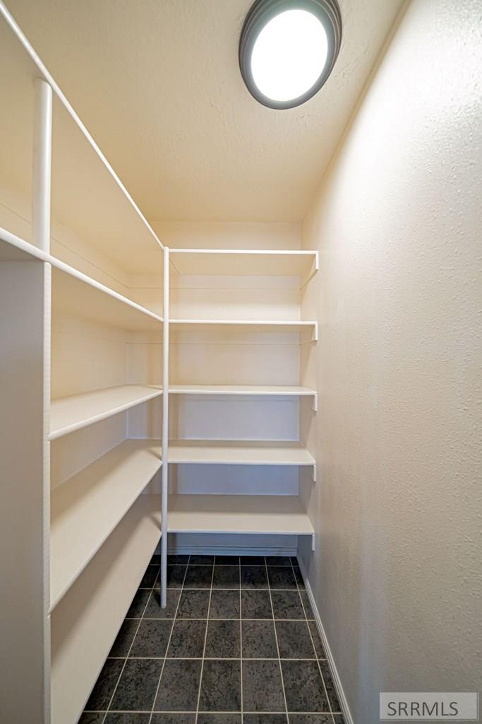 3071 E 670 N Property Photo 16
