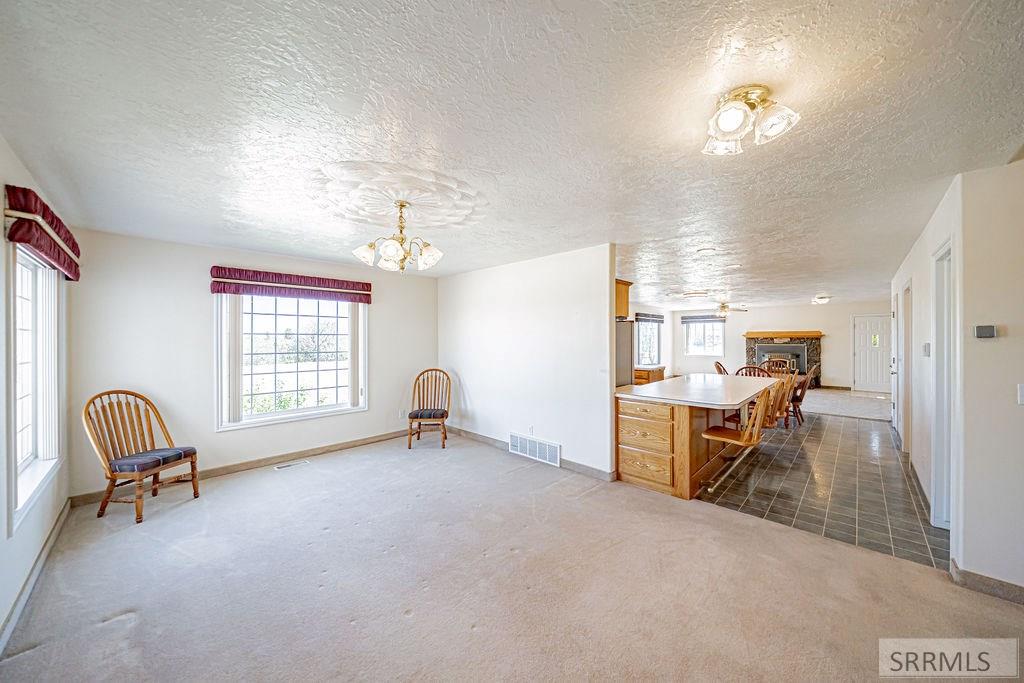 3071 E 670 N Property Photo 18