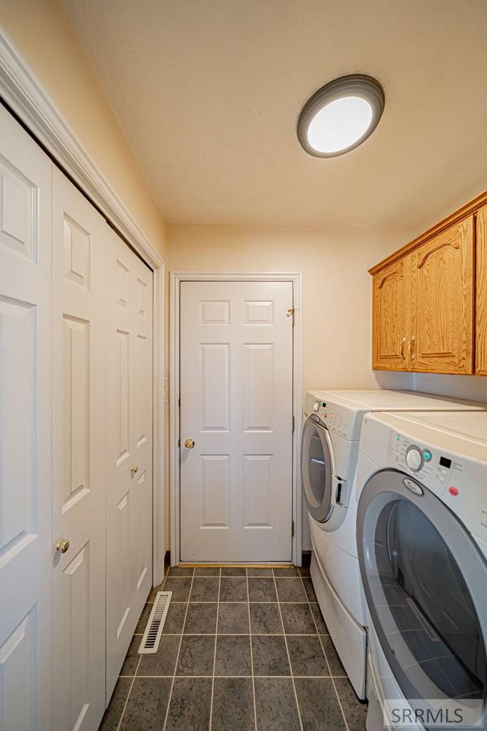 3071 E 670 N Property Photo 23