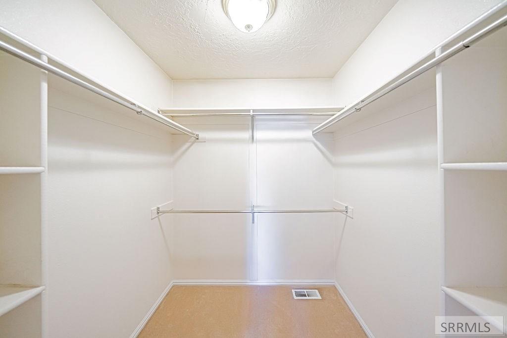 3071 E 670 N Property Photo 32