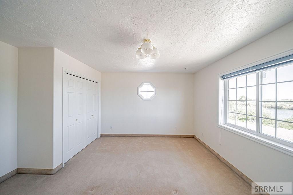 3071 E 670 N Property Photo 42