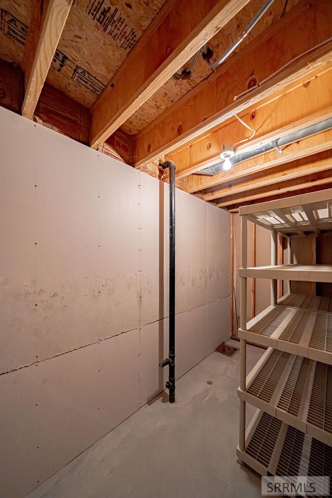 3071 E 670 N Property Photo 54