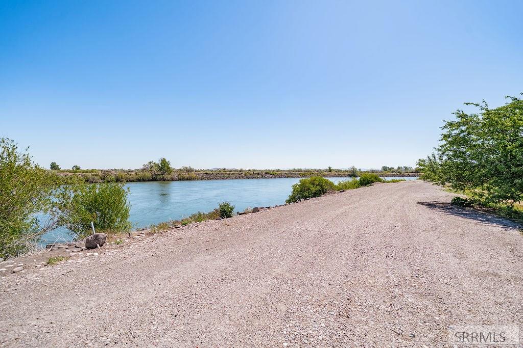 3071 E 670 N Property Photo 66