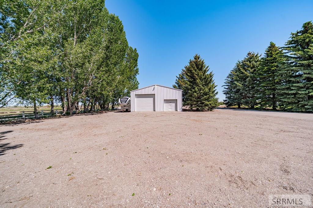 3071 E 670 N Property Photo 73
