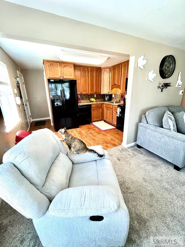 1265 Wadsworth Drive Property Photo 6