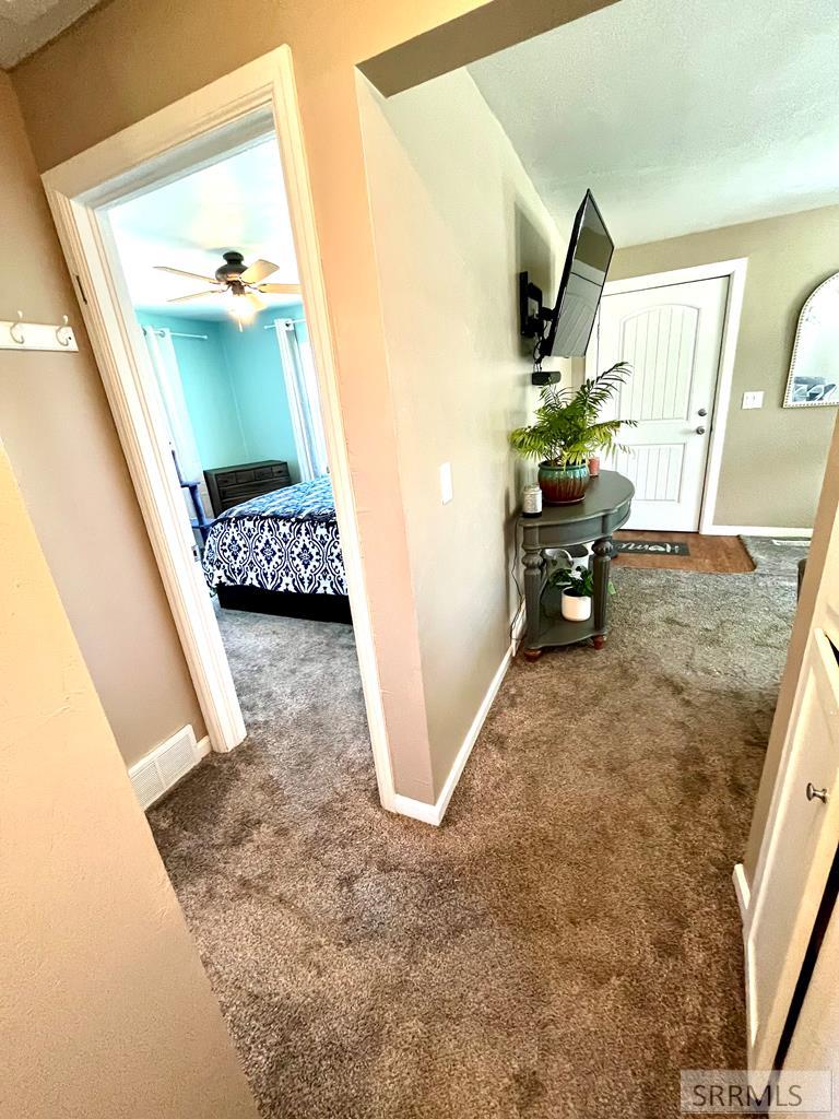 1265 Wadsworth Drive Property Photo 8