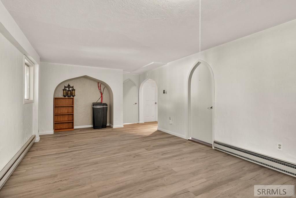 8955 N 15th E Property Photo 28