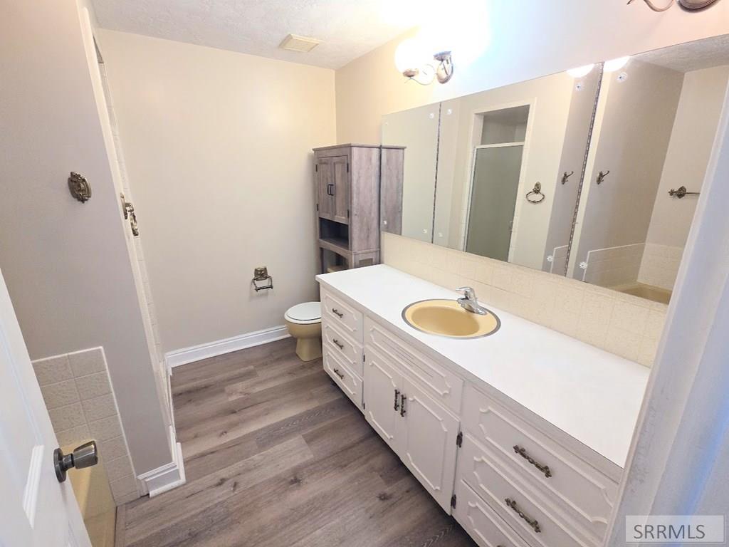 1780 Balboa Drive # D Property Photo 16
