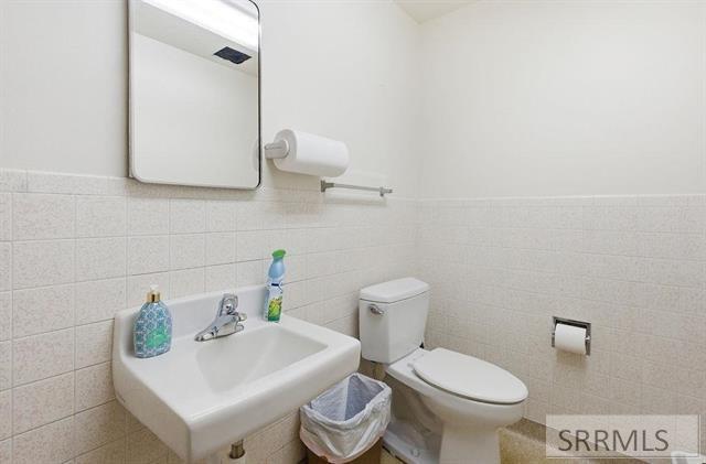 17 E Center Street Property Photo 15