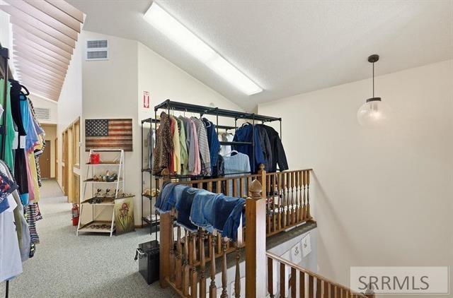 17 E Center Street Property Photo 18