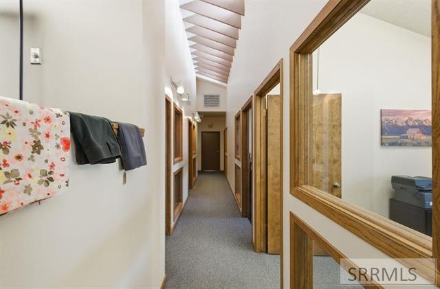 17 E Center Street Property Photo 20