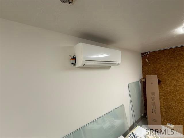 17 E Center Street Property Photo 30