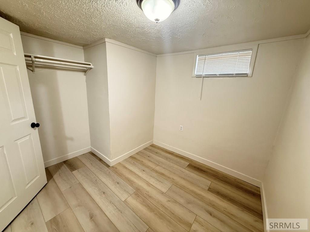 437 W Crowley Street Property Photo 12
