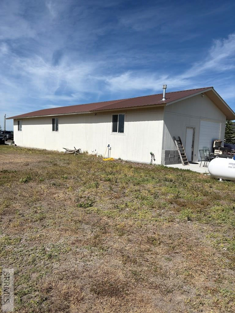 3455 W 3000 N Property Photo 9