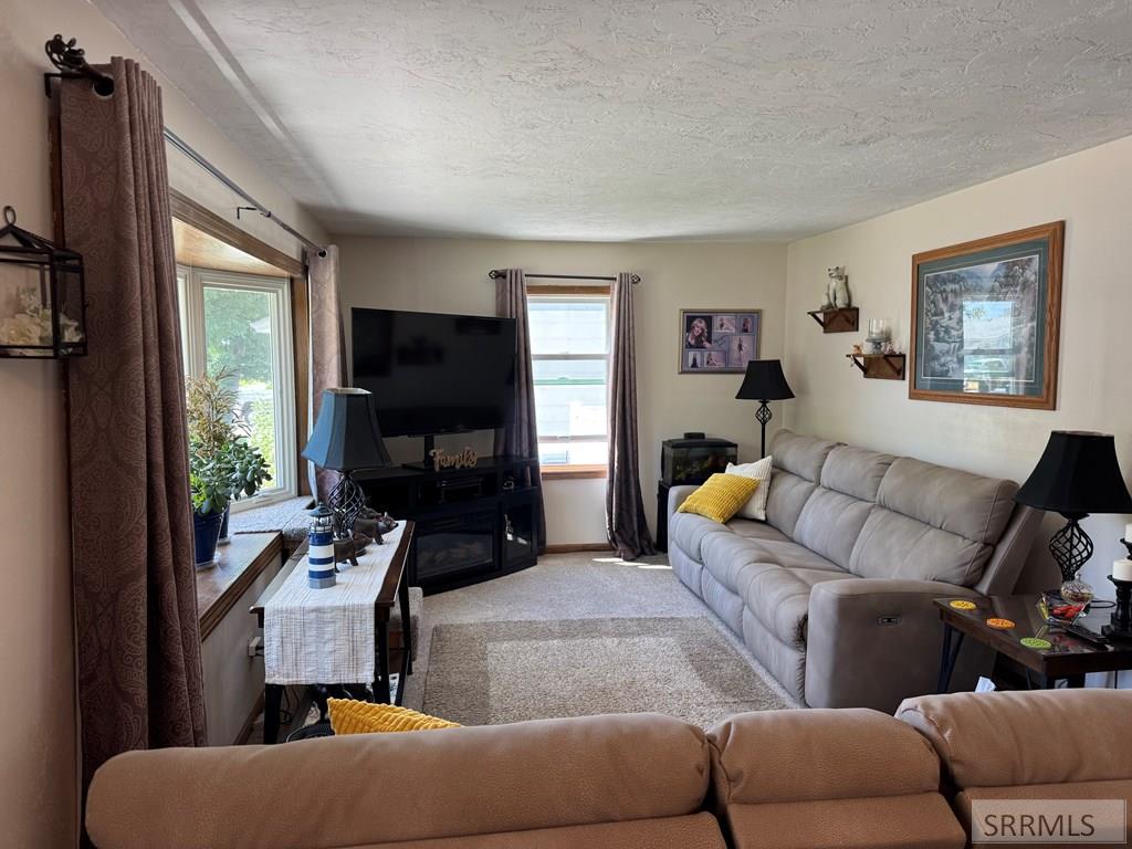 275 Washington Property Photo 4
