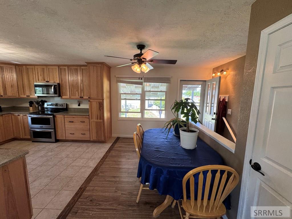 275 Washington Property Photo 17