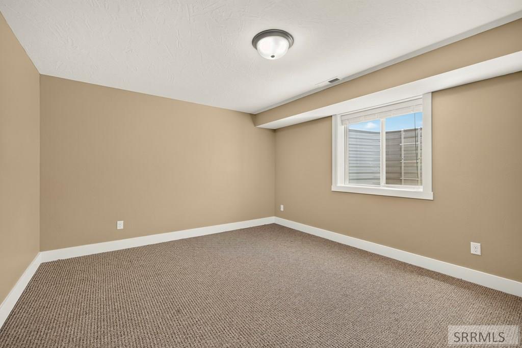 30 North 700 W Property Photo 50