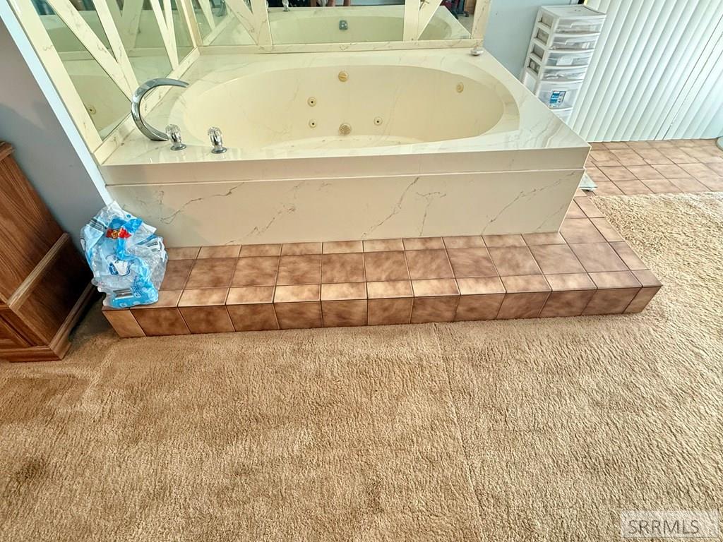 531 Lansing Property Photo 22