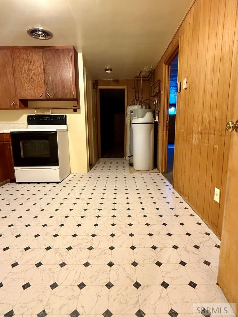531 Lansing Property Photo 33