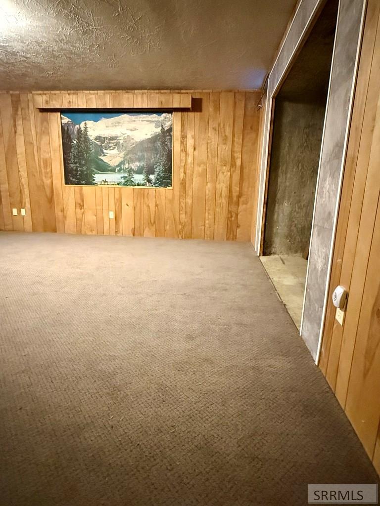 531 Lansing Property Photo 37