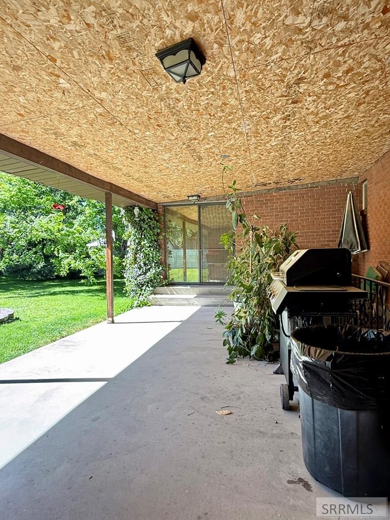 531 Lansing Property Photo 44