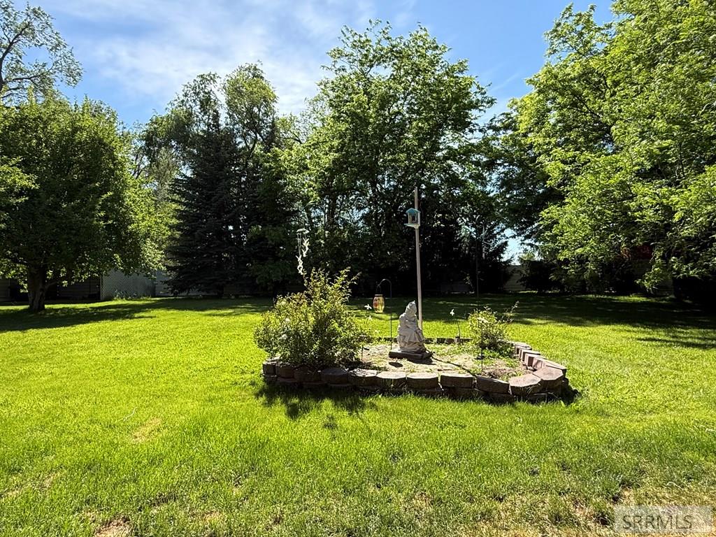 531 Lansing Property Photo 46