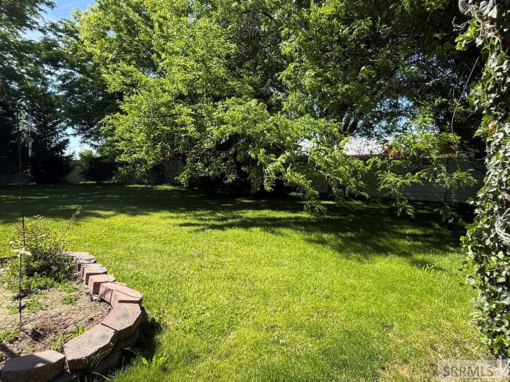 531 Lansing Property Photo 48