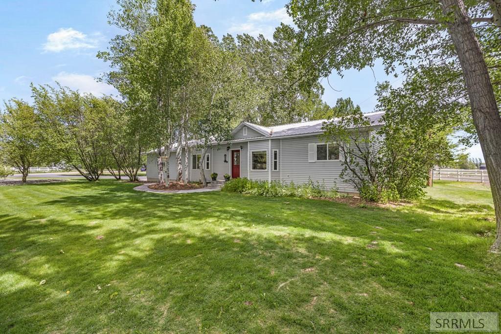355 W 4650 N Property Photo 1