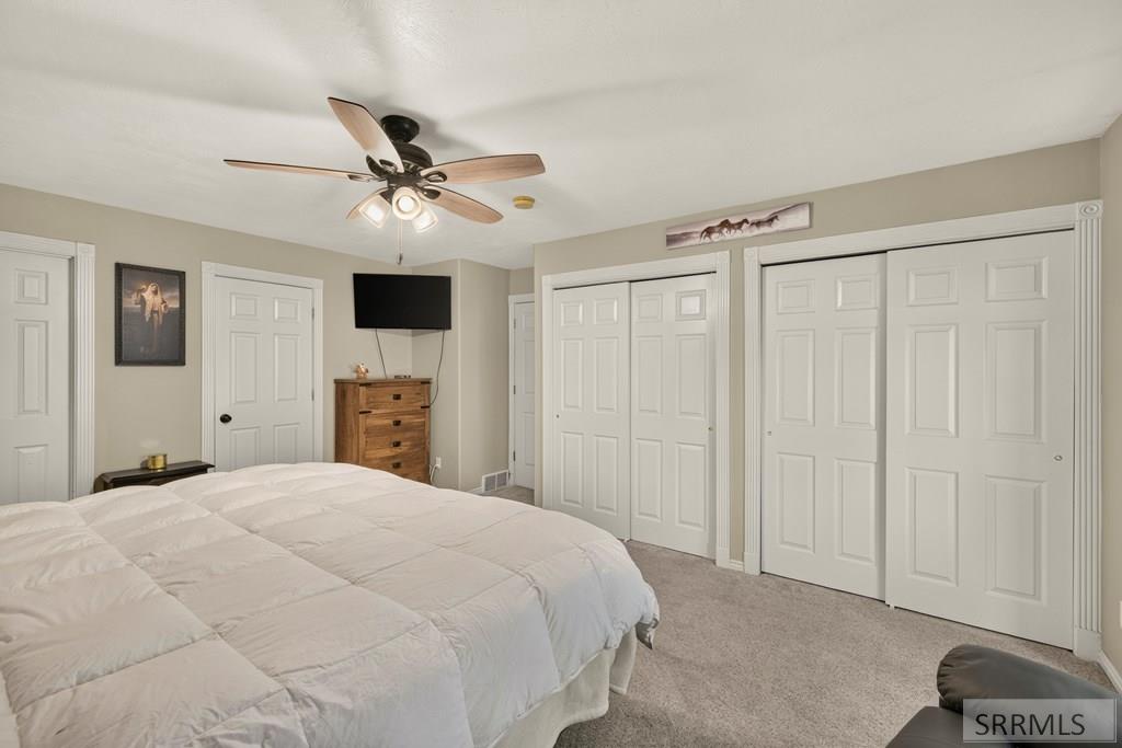 355 W 4650 N Property Photo 23