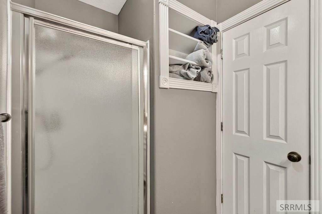 355 W 4650 N Property Photo 25