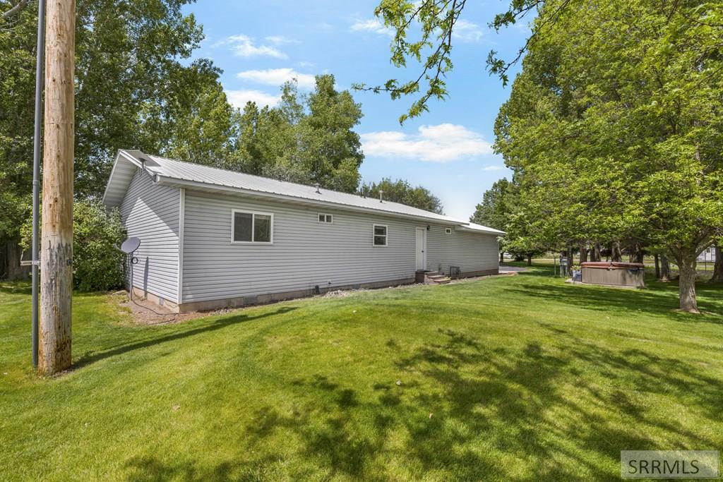 355 W 4650 N Property Photo 40