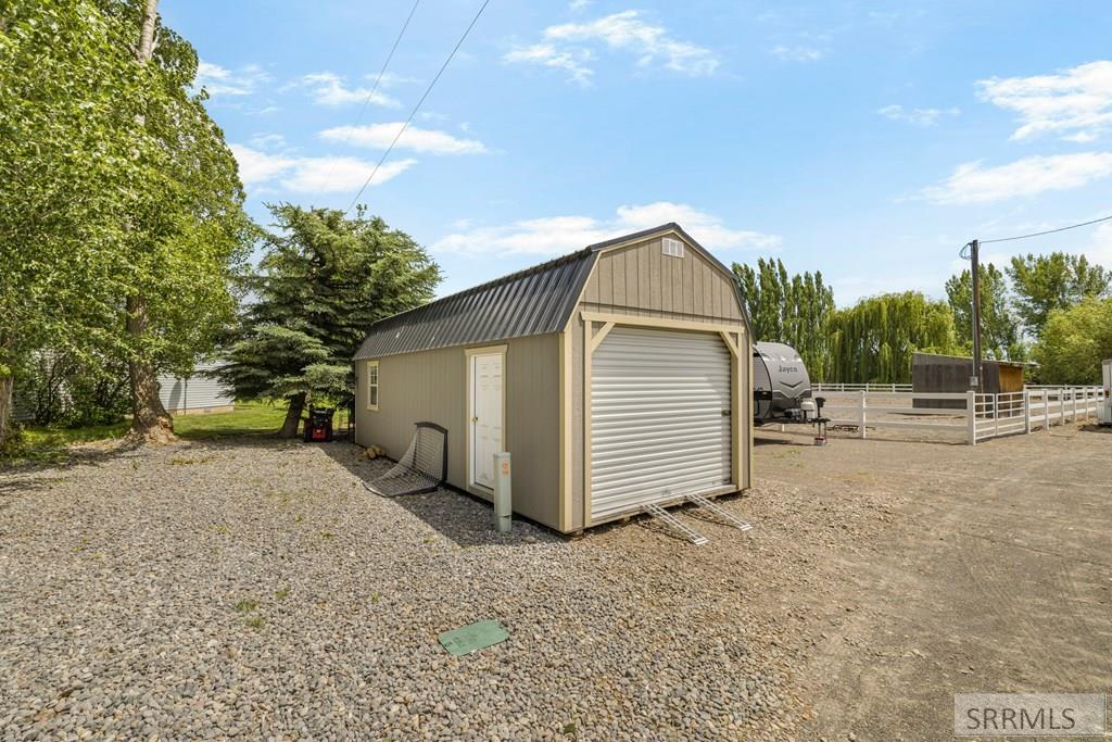 355 W 4650 N Property Photo 43