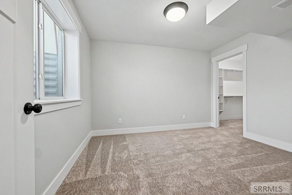 3928 Hidden Valley Drive Property Photo 12