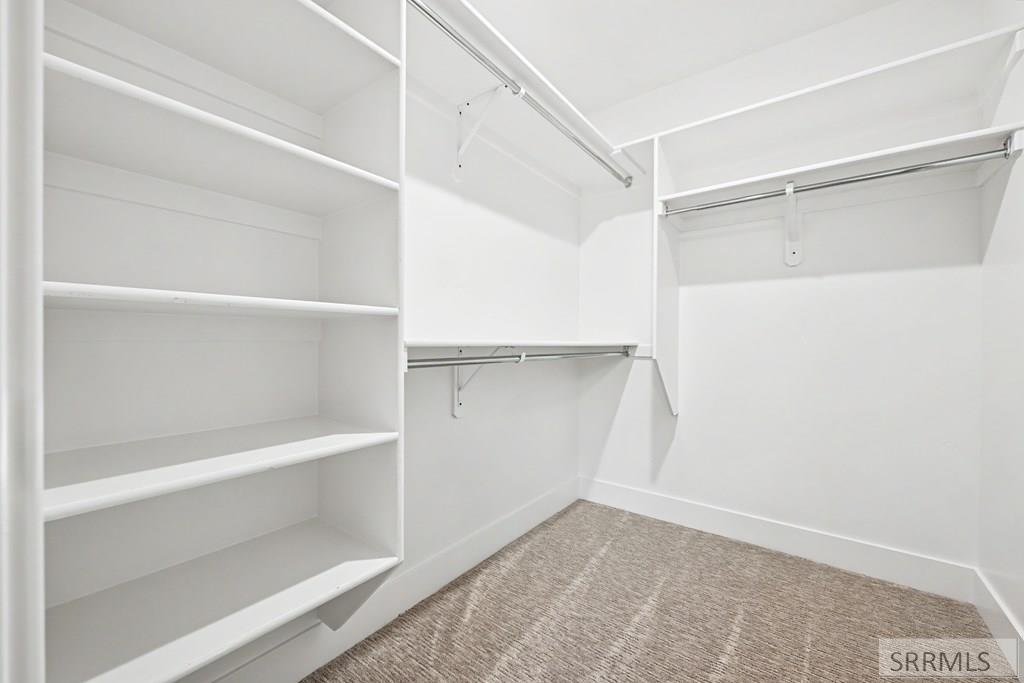 3928 Hidden Valley Drive Property Photo 13