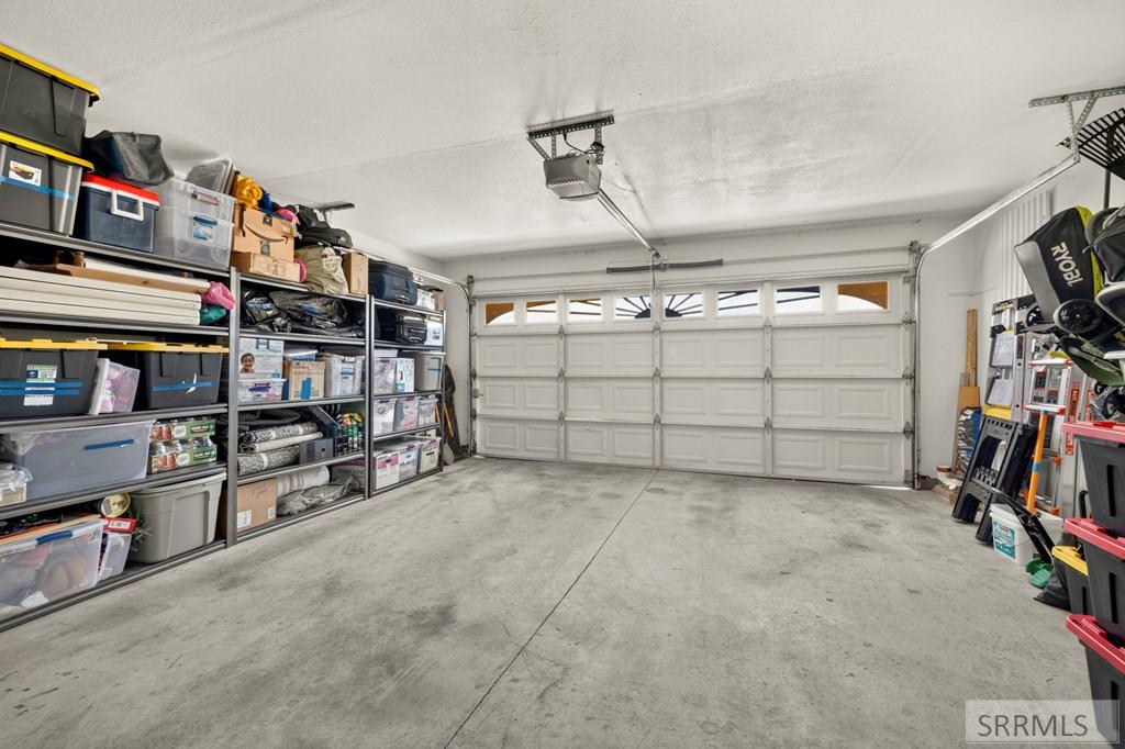 509 Gwen Loop Property Photo 33
