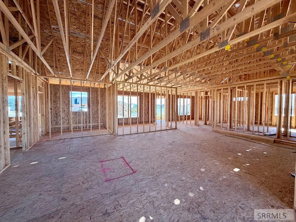 14966 Westfield Ave Property Photo 4