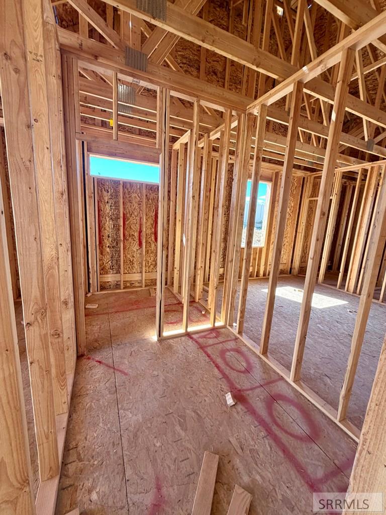 14966 Westfield Ave Property Photo 9