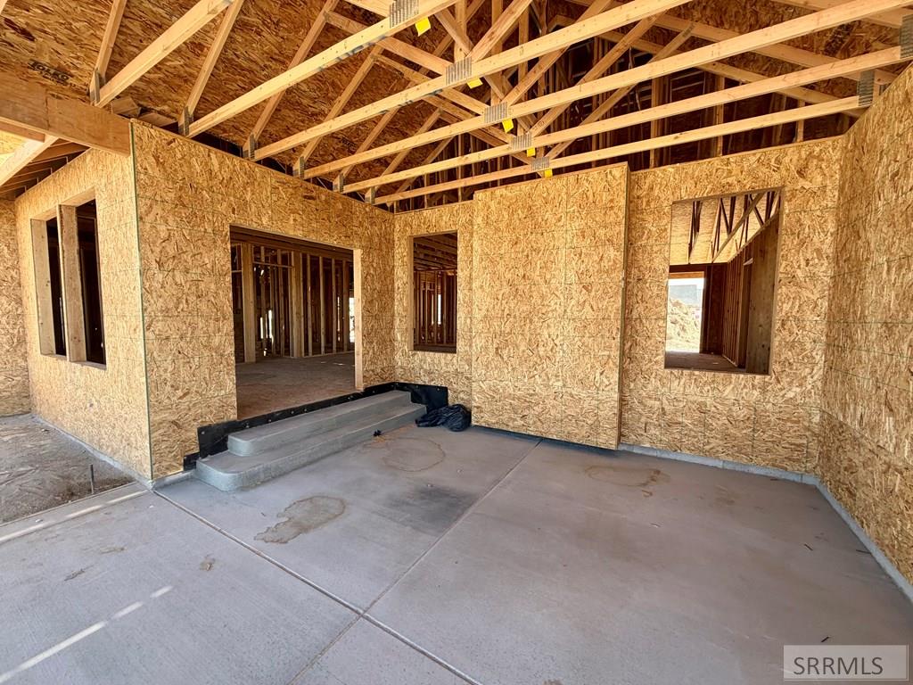 14966 Westfield Ave Property Photo 10