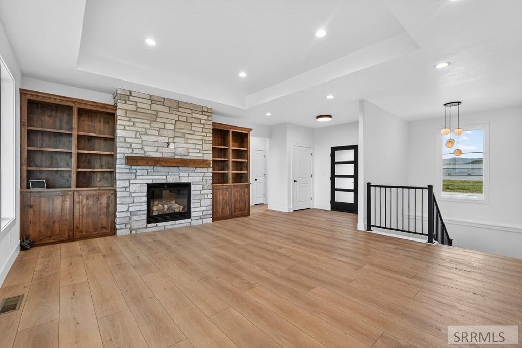 11735 Westfield Ave Property Photo 8