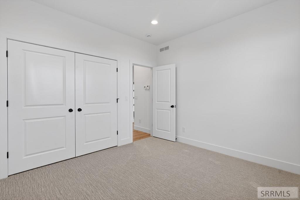 11735 Westfield Ave Property Photo 25