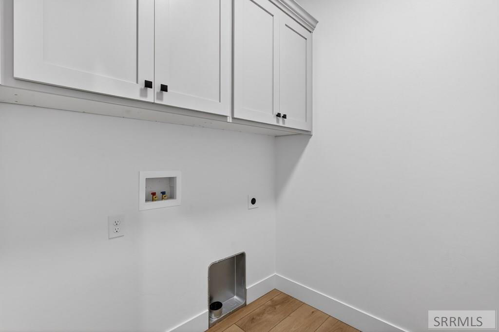 11735 Westfield Ave Property Photo 35