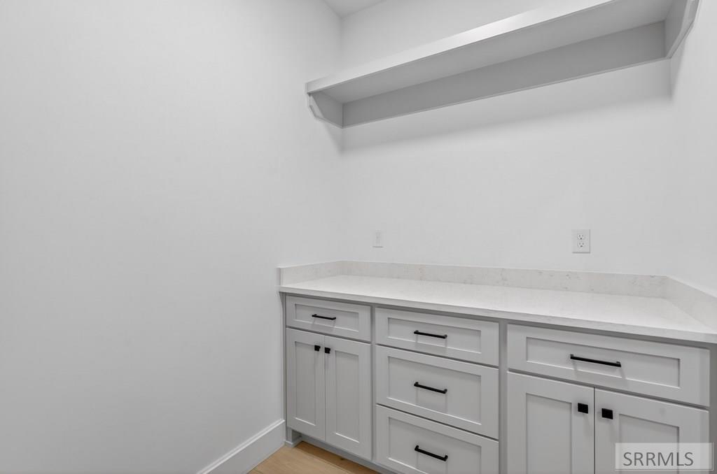 11735 Westfield Ave Property Photo 36