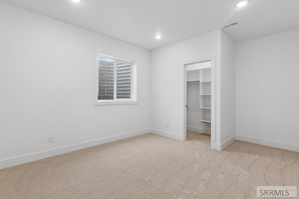 11735 Westfield Ave Property Photo 41